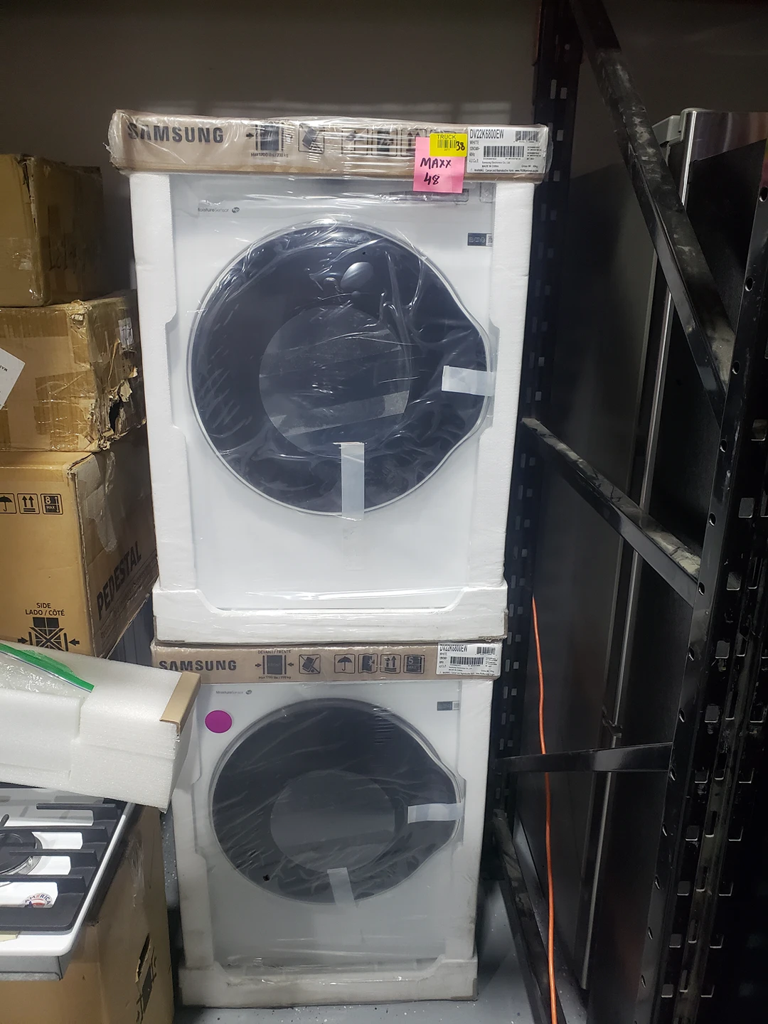 WHITE COLOUR SAMSUNG DRYER FOR ONLY $719.99 NO TAX thumbnail