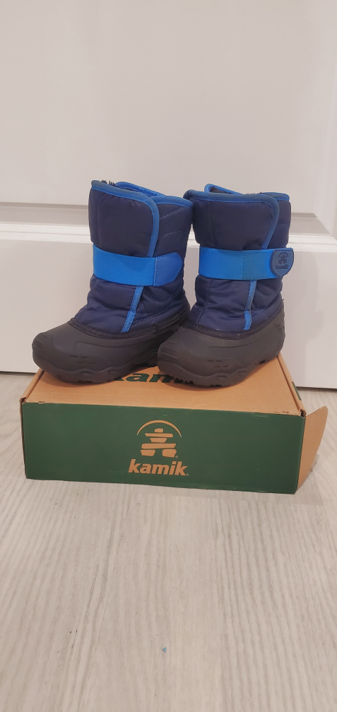 kids winter boots. *Like new *Moving sale