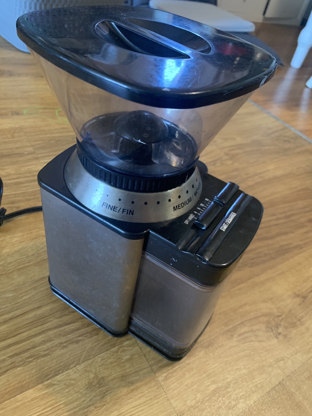 Cuisinart coffee grinder image indicator(2)