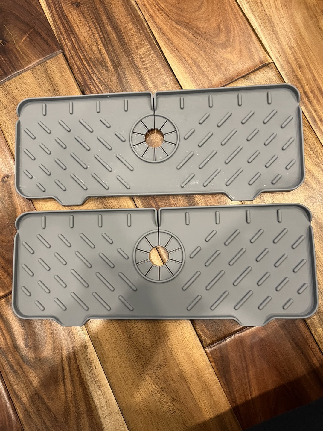 Grey Silicone Kitchen Faucet Guard thumbnail