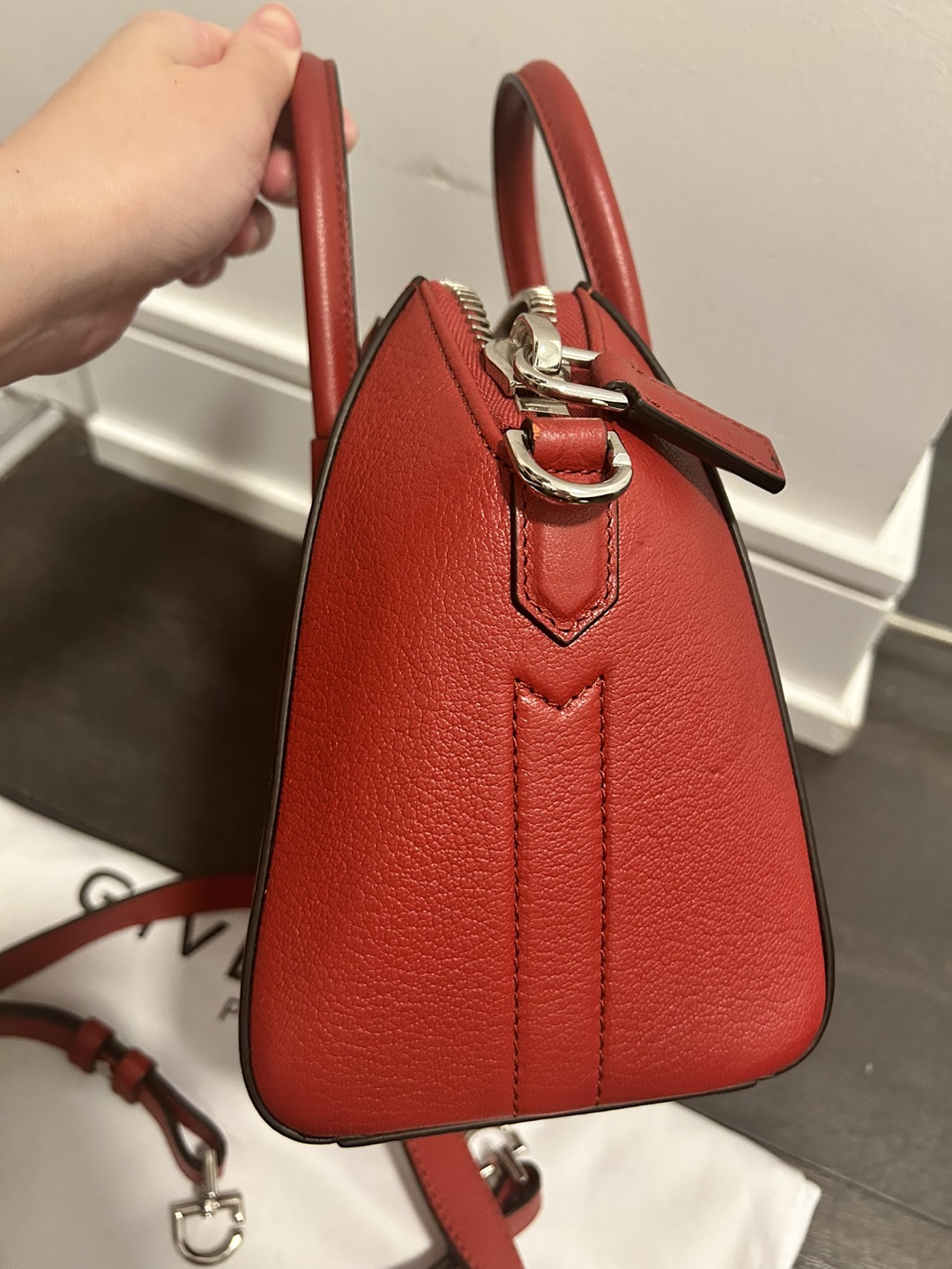 Givenchy red crossbody bag with handle image indicator(2)