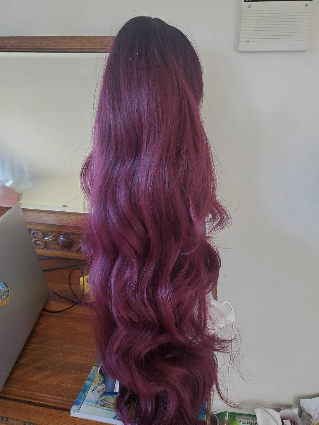 Extremely gorgeous burgundy wig image indicator(2)
