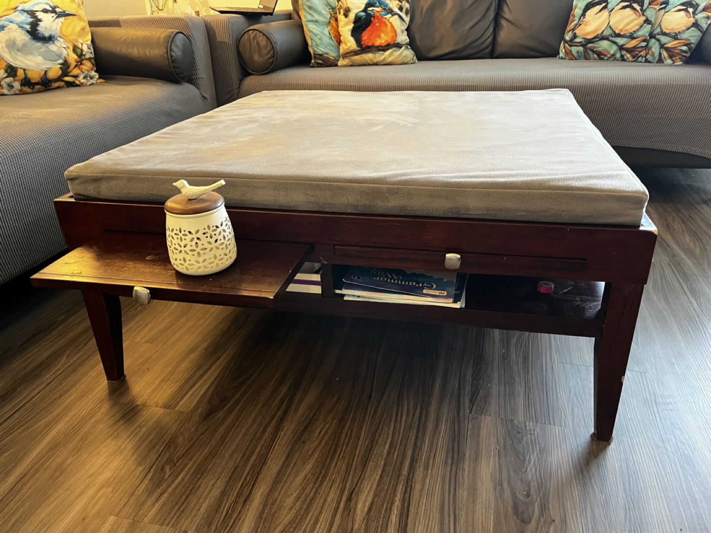 Sofa set with center table - photo 4
