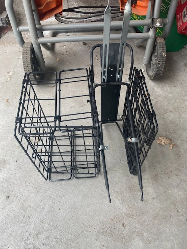 Back Rack with baskets image indicator(3)
