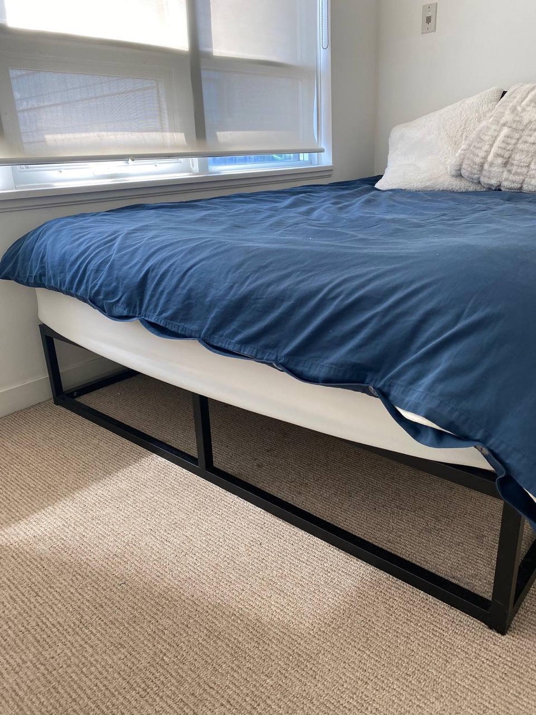 Bedframe full size