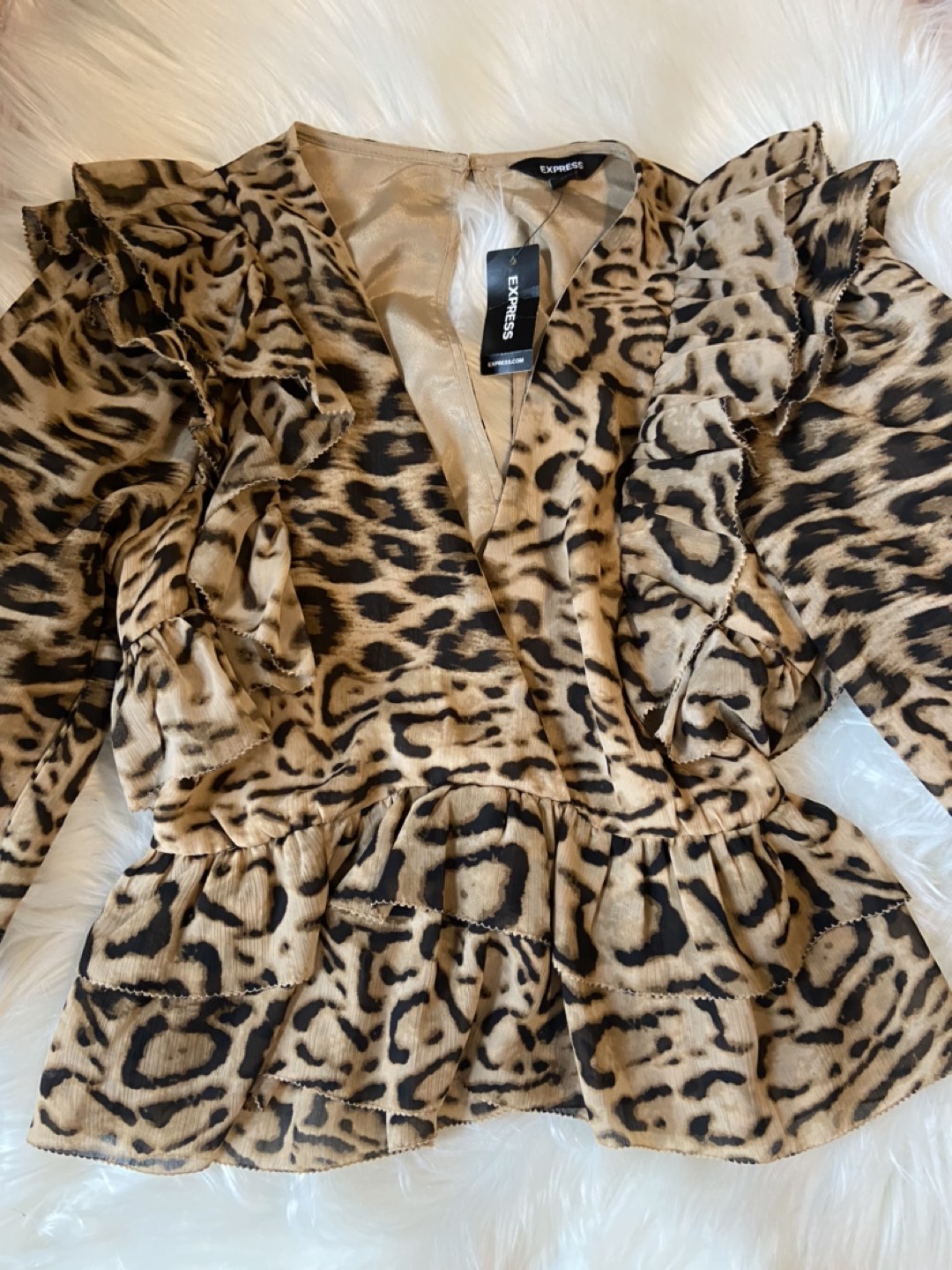 Express Blouse - Brand new with tags thumbnail