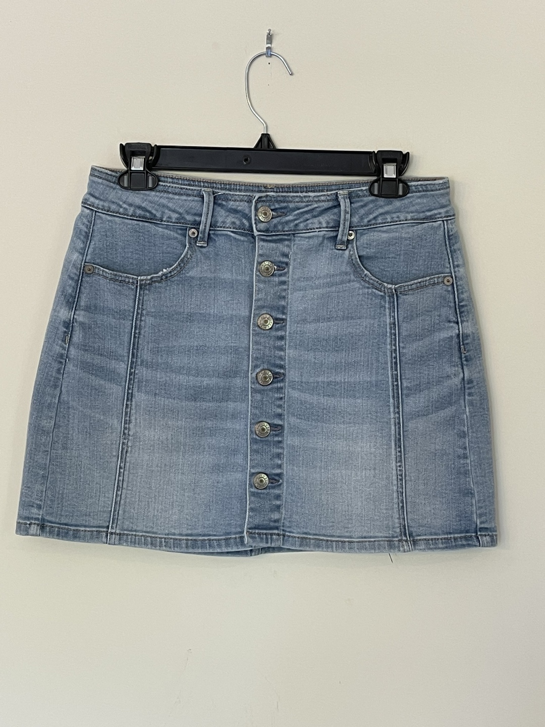 American Eagle Denim Mini Skirt women’s size 6 thumbnail