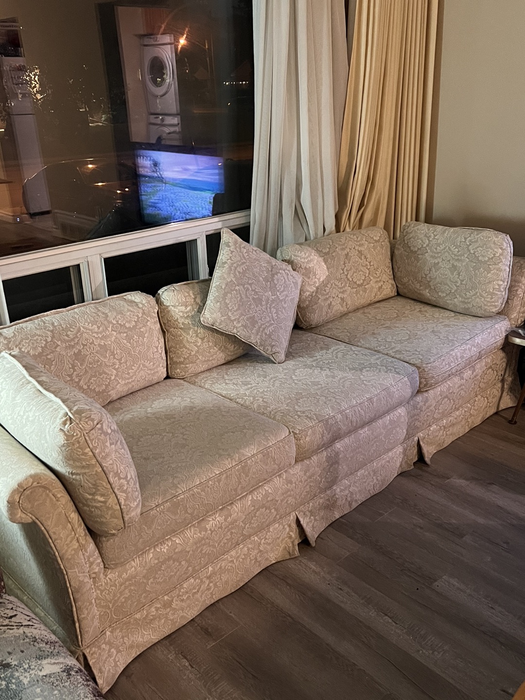 Big sized couch