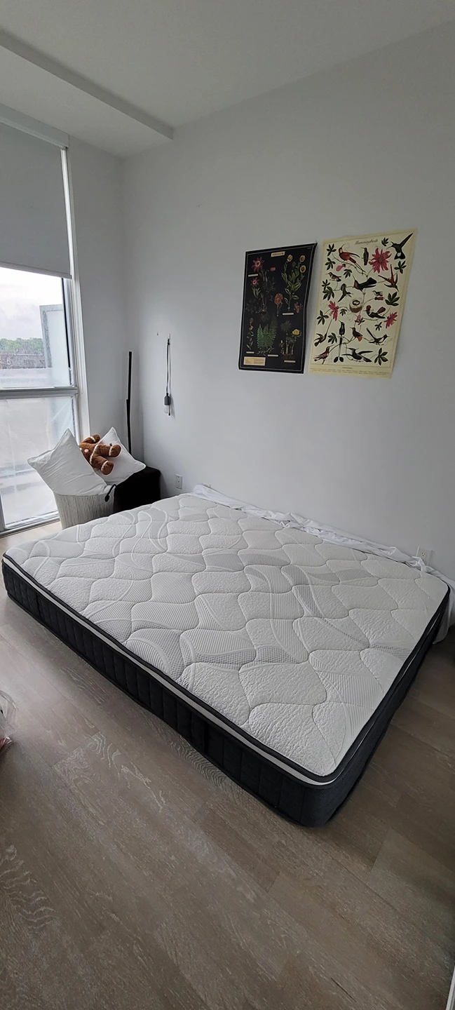 Structube mattress thumbnail