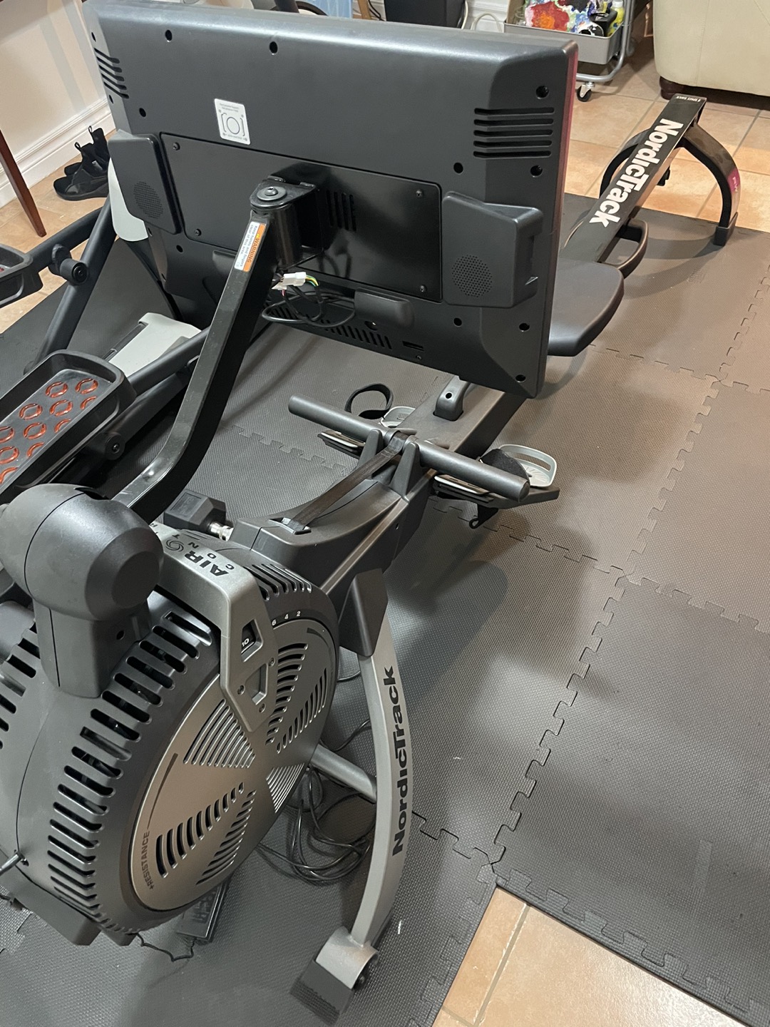 NordicTrack RW900 (Touchscreen) Rower - photo 5
