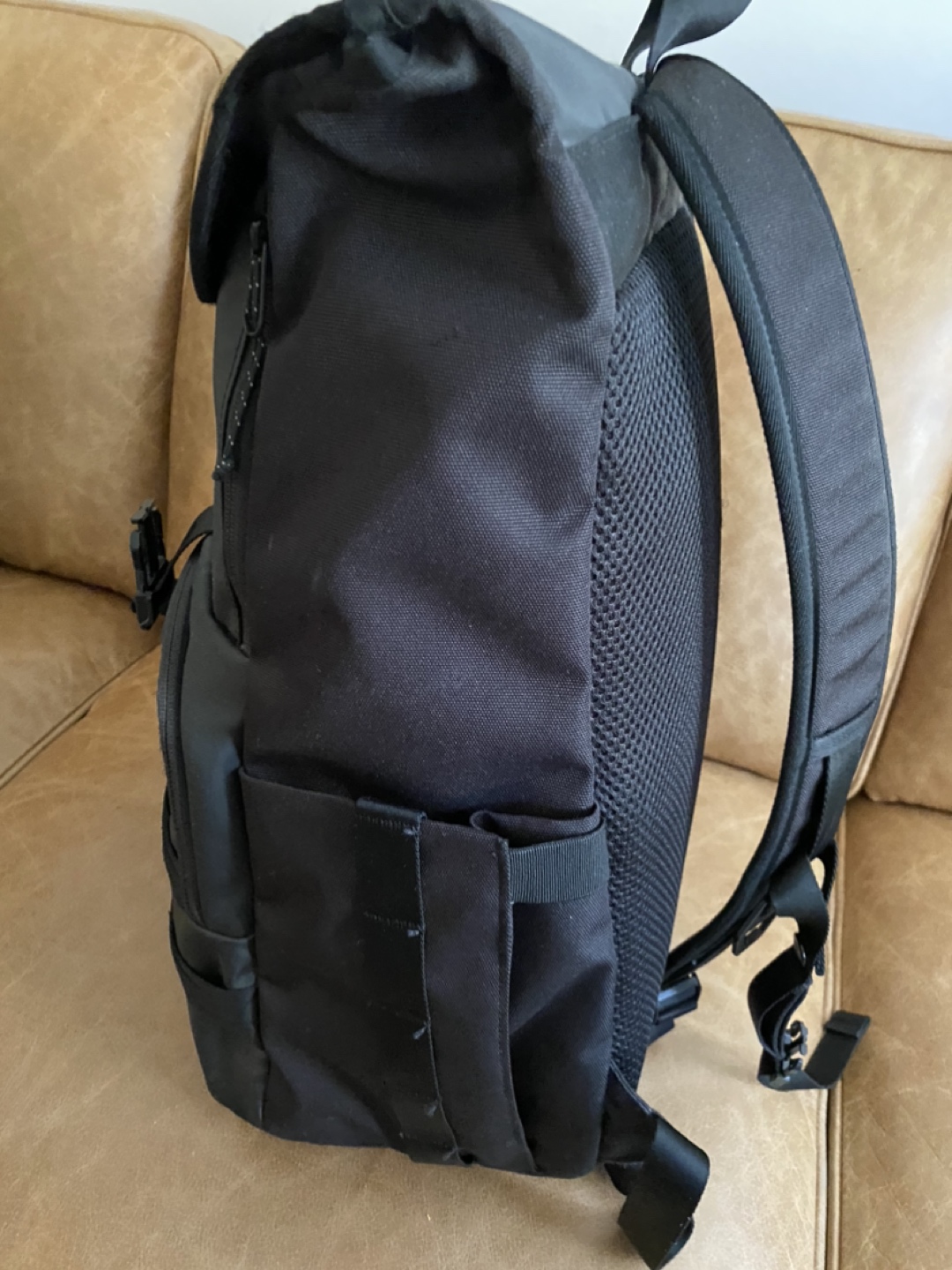 Timbuk2 backpack image indicator(2)