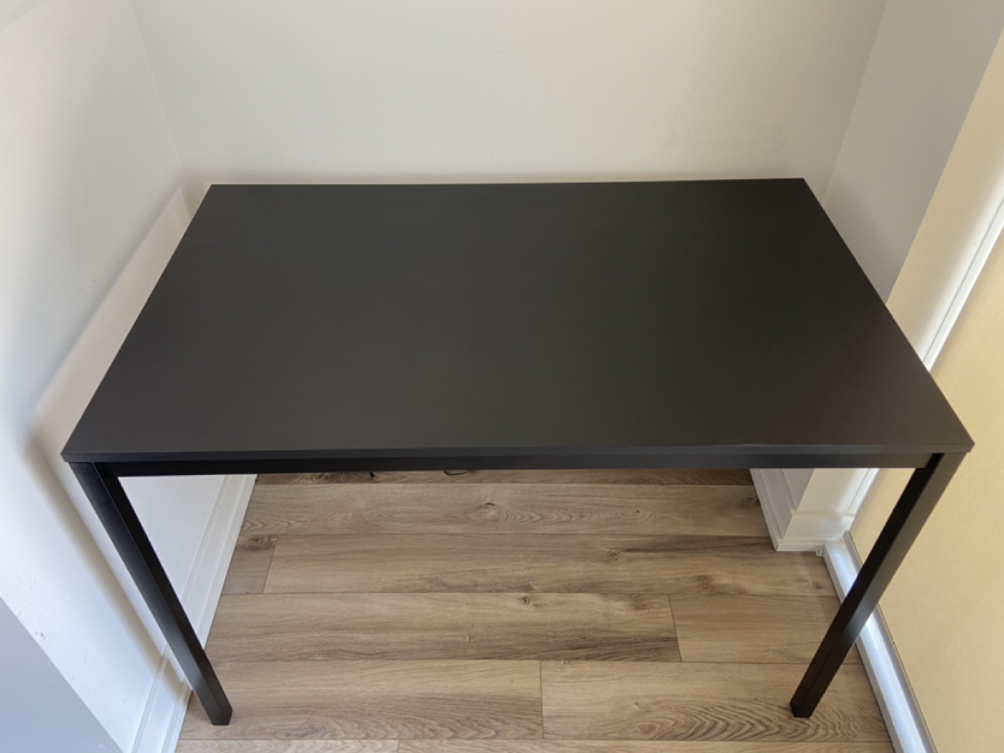 IKEA Sandsberg Table (Black) - photo 2
