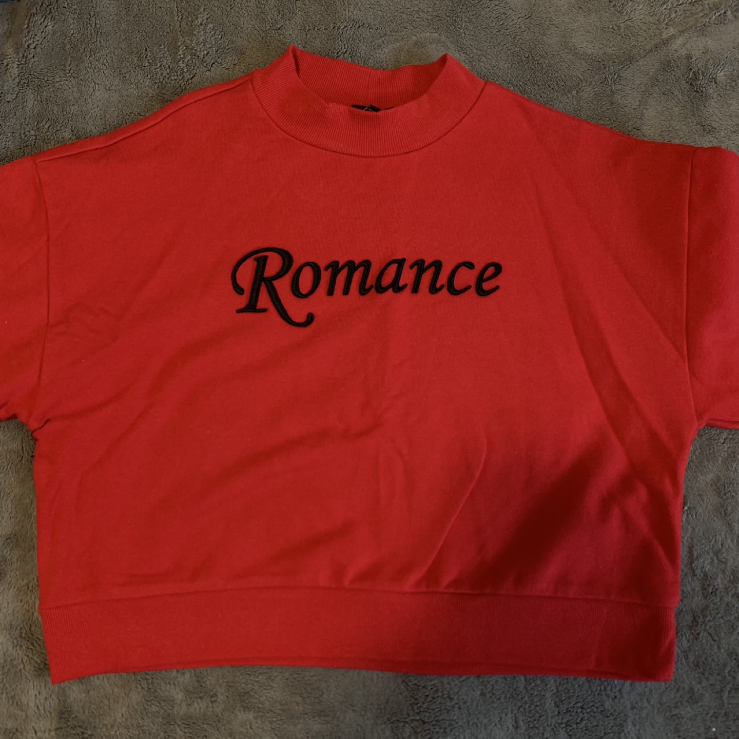 Graphic Long-sleeve Crewneck image indicator(2)