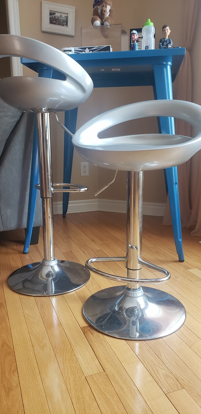 2 adjustable chairs ideal for a bar hanging out area image indicator(4)