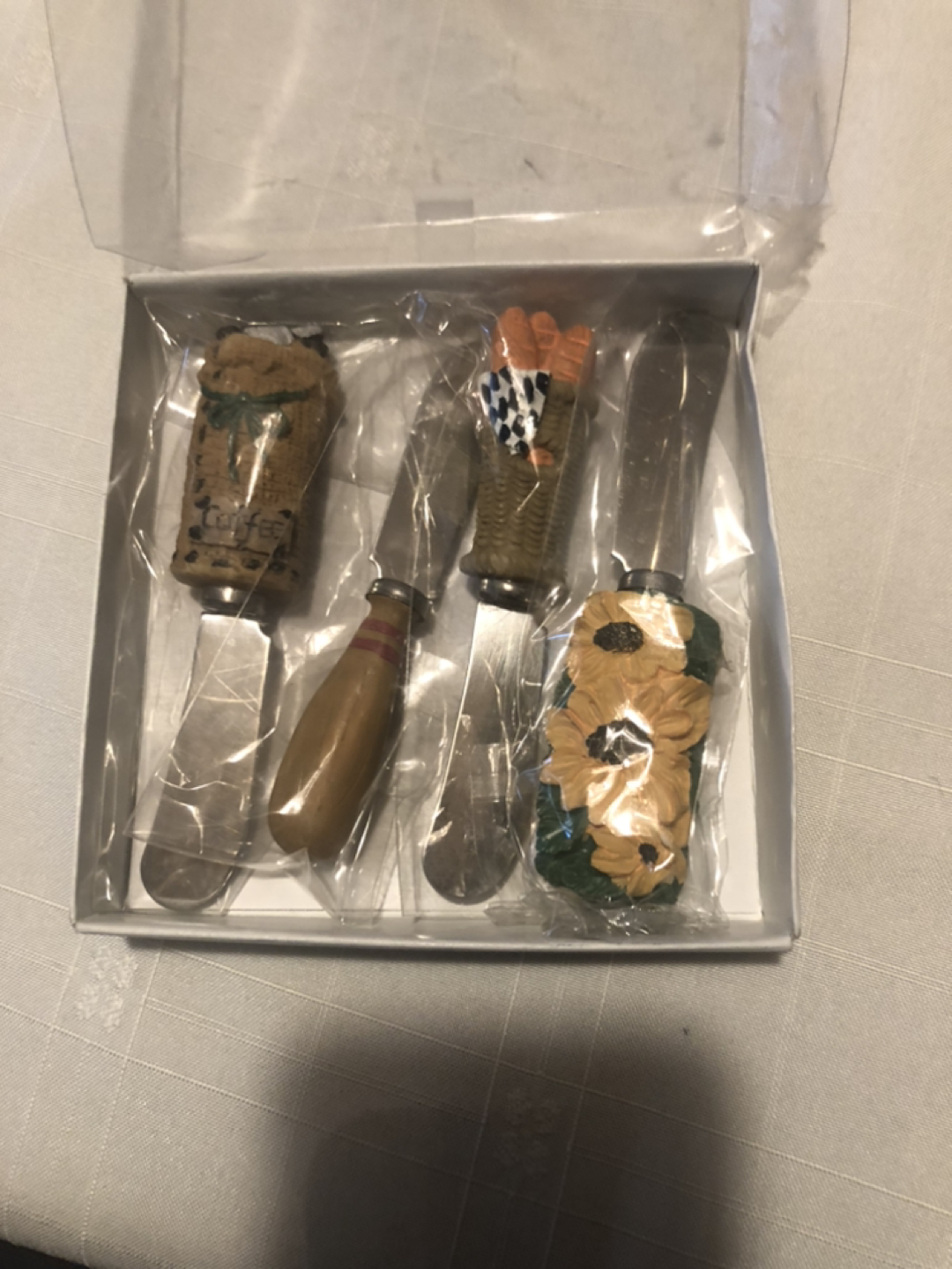 Appetizer knife set thumbnail