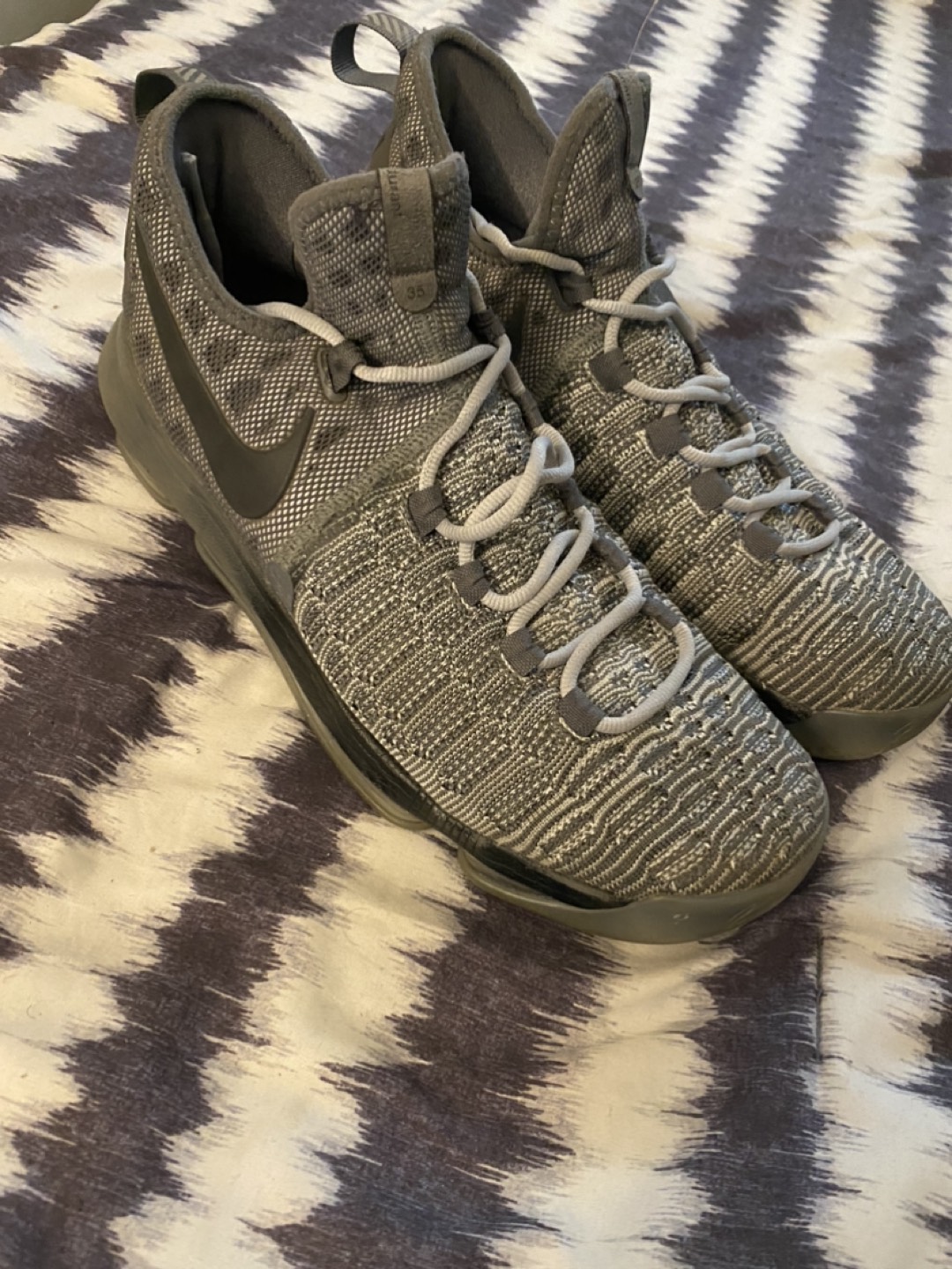 Nike kd 9 battle grey thumbnail