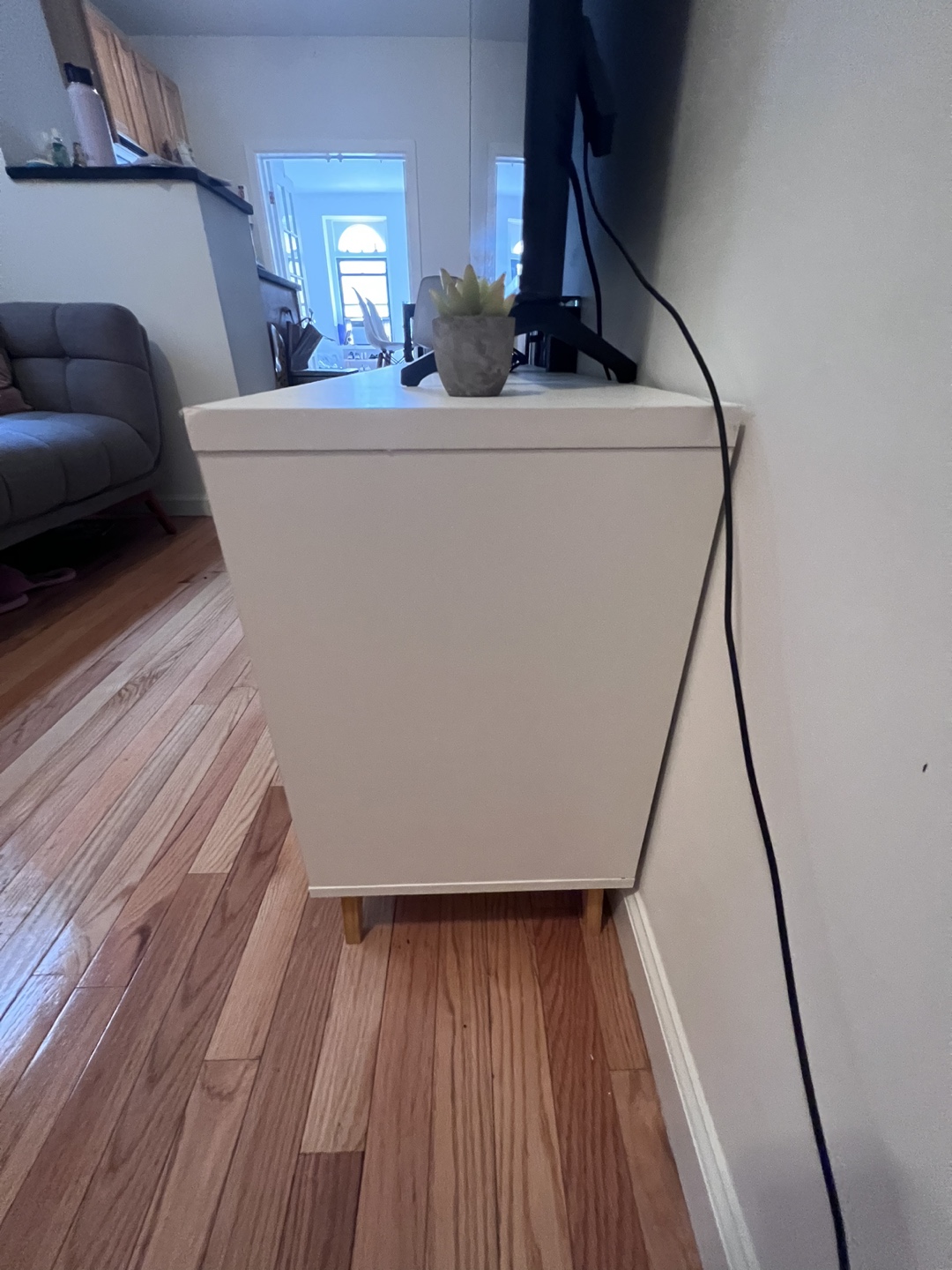 Entertainment center/Cradenza - photo 5