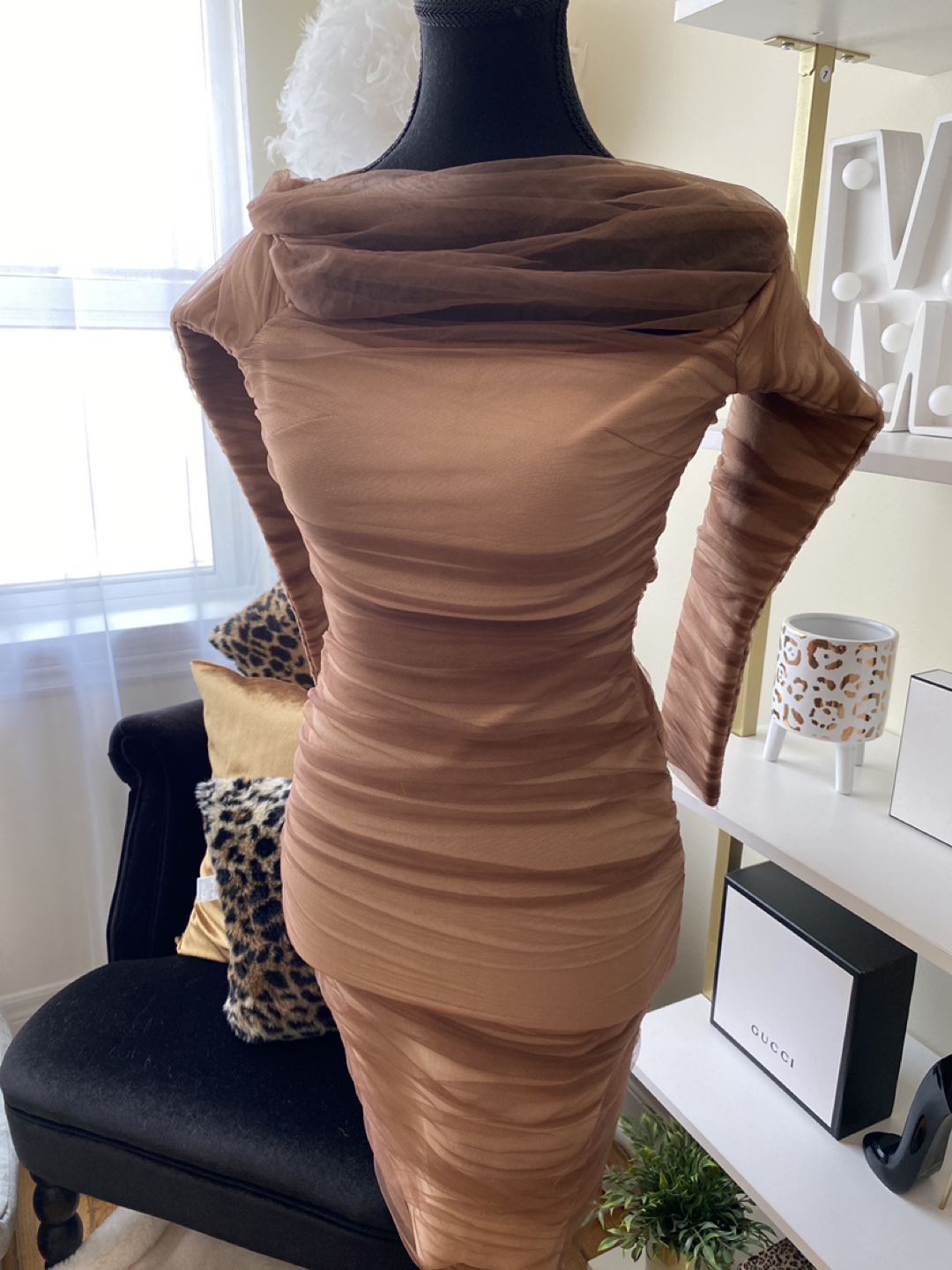 Nude dress thumbnail