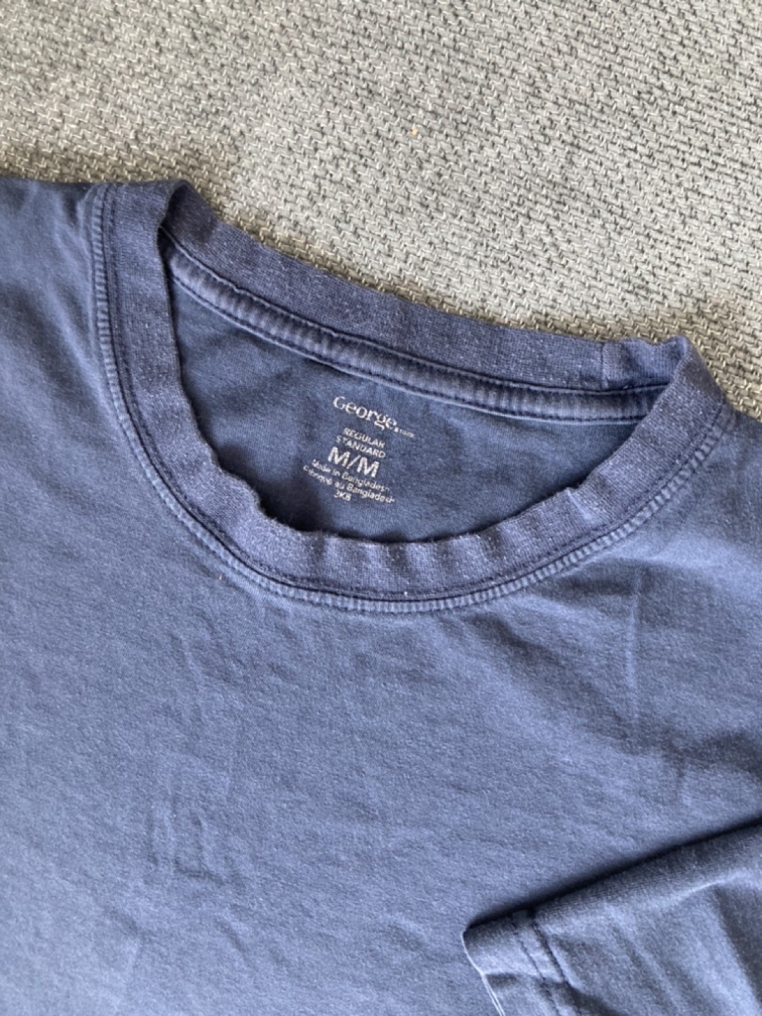 Blue tshirt (size M) #freecycle thumbnail