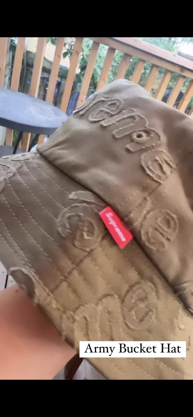 Supreme Bucket Hat(s) image indicator(5)