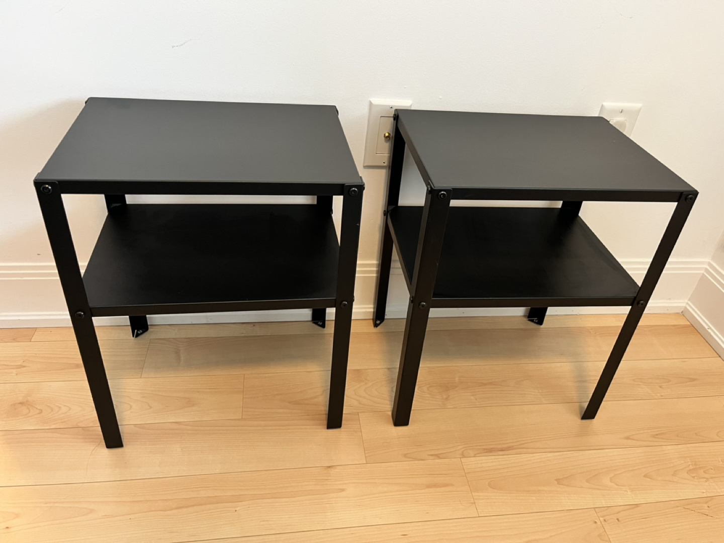 Bedside tables x2