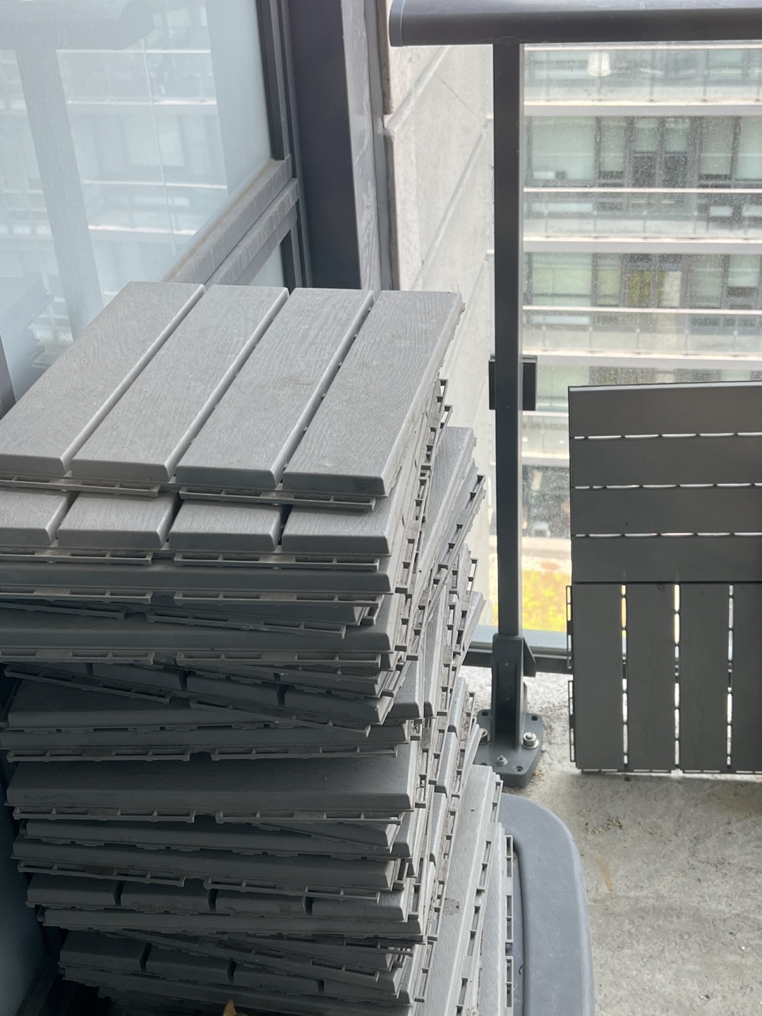44 Pieces Decking - Ikea Runnen Light Grey - photo 2