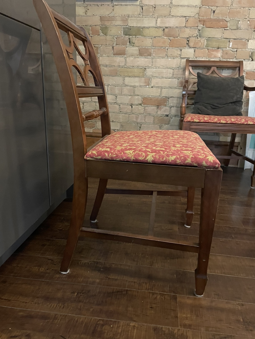 Dining chairs(2) - photo 3