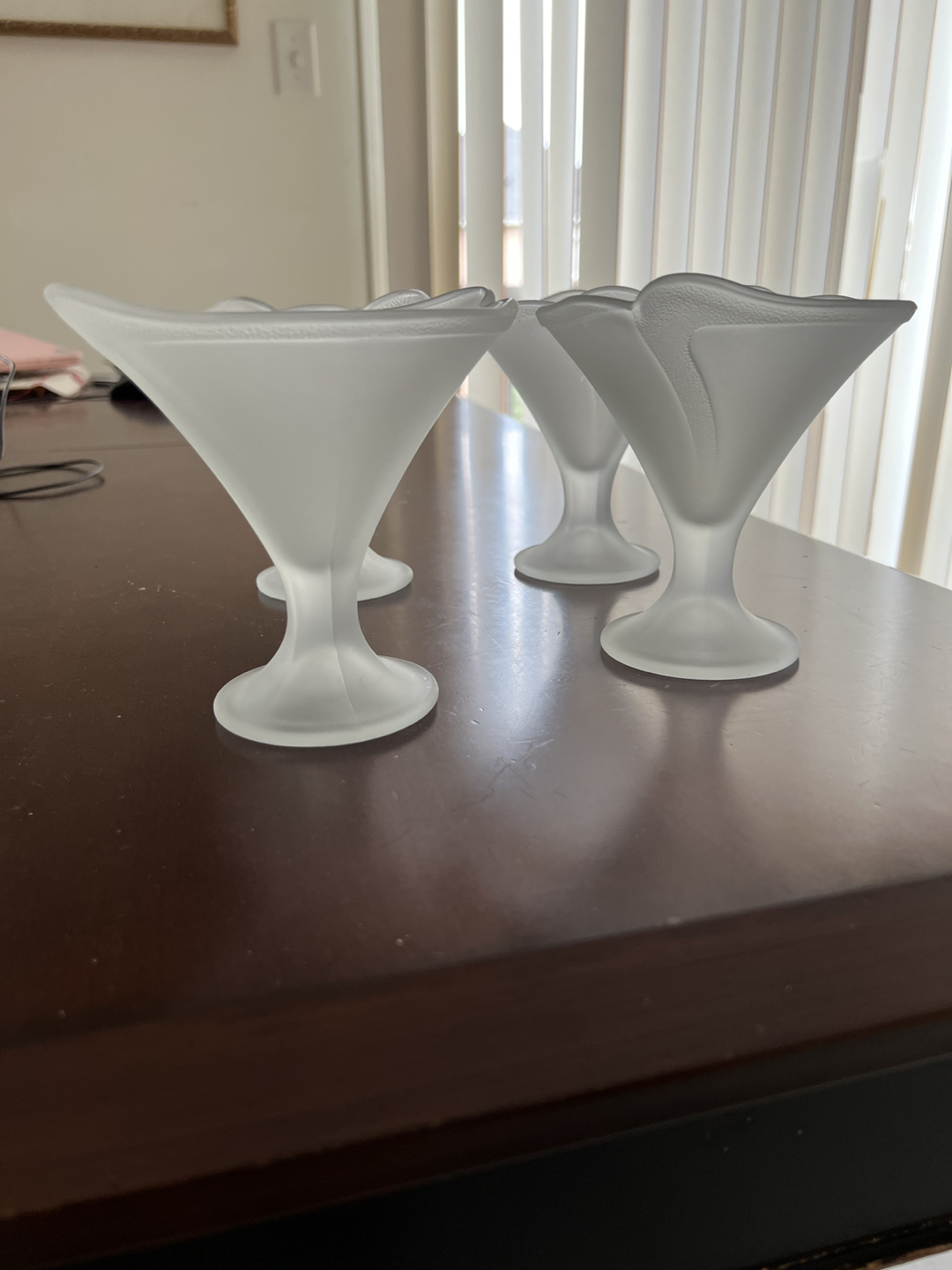 Frosted Ice Cream Cups image indicator(4)