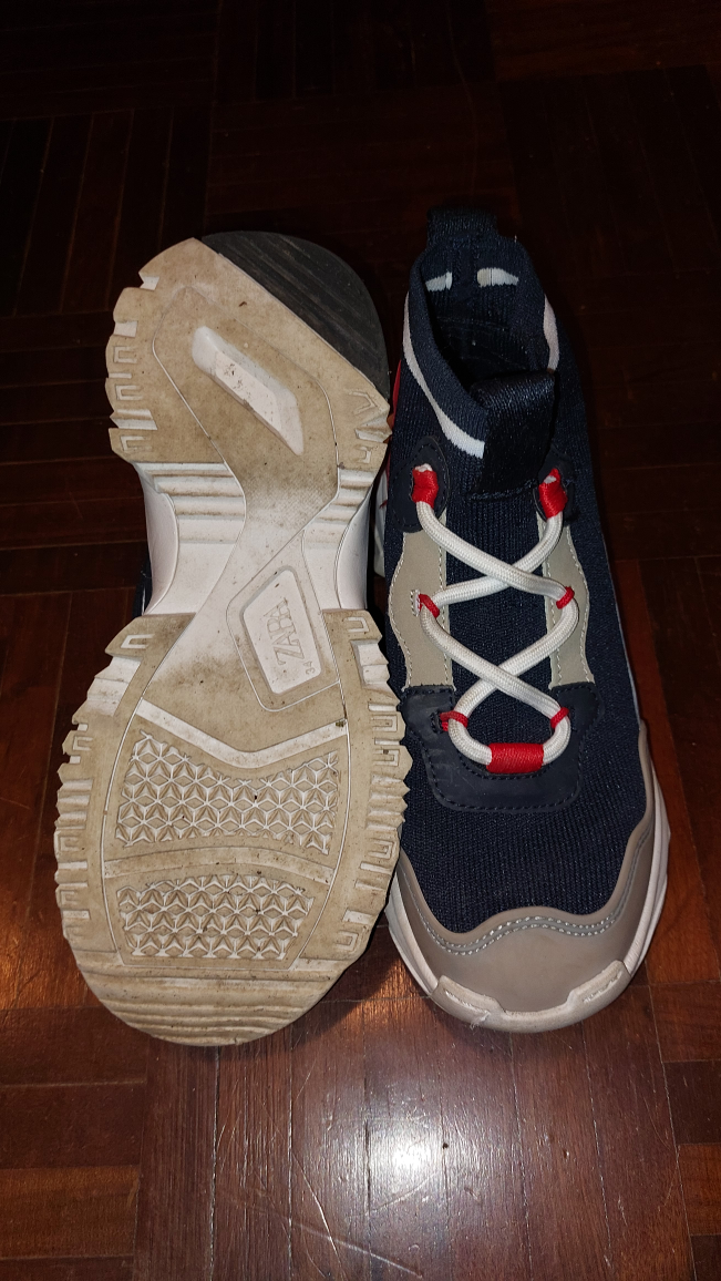 New/Like New Kids Boys Unisex Sneakers Sandals Size 2-3 image indicator(6)