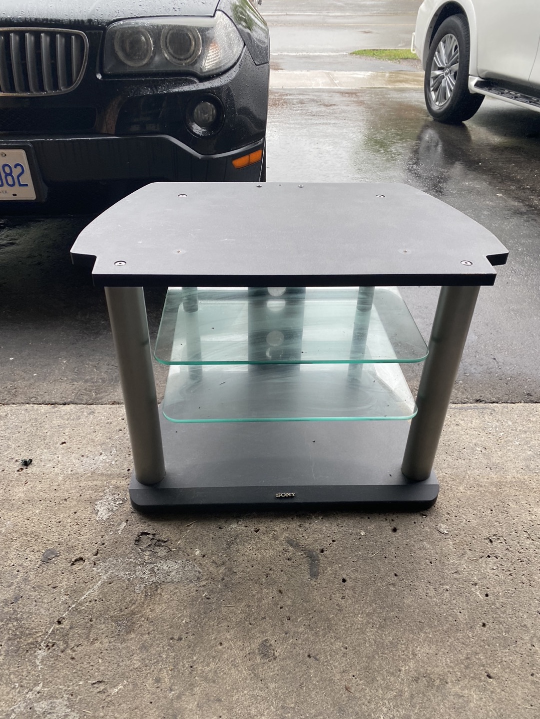 TV stand Table | Like new! | Very clean | negotiable thumbnail