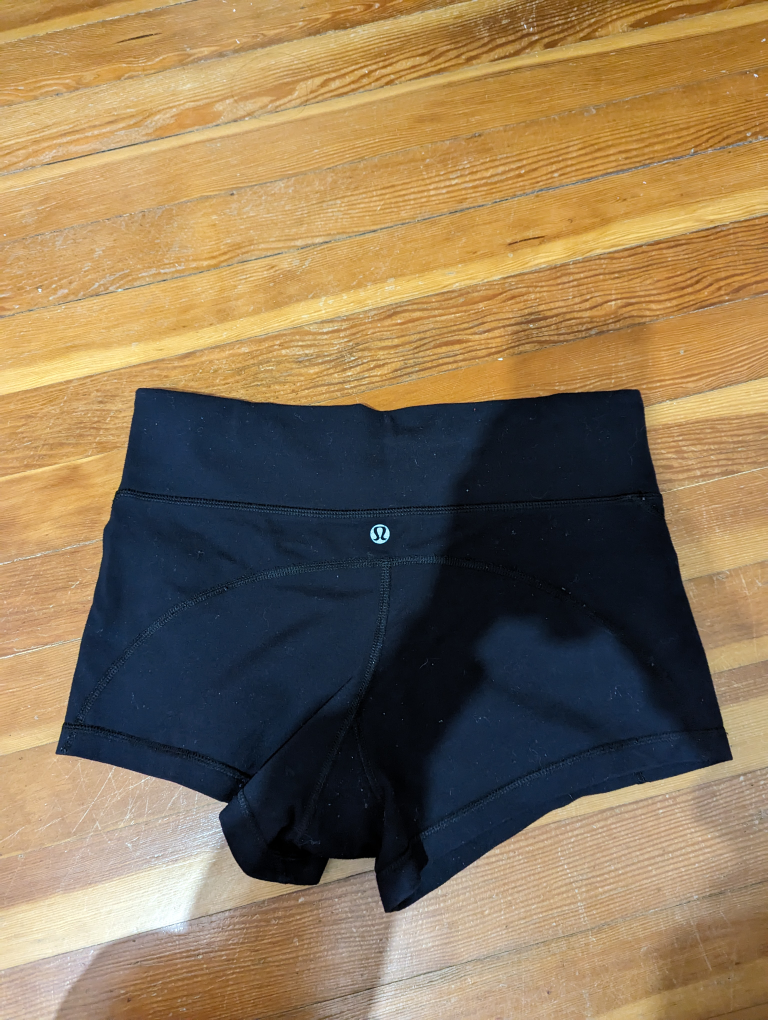 lululemon shorts thumbnail
