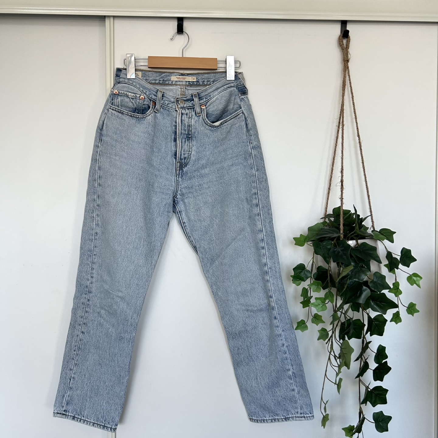 Levi’s Ankle Straight Pants - 27 thumbnail