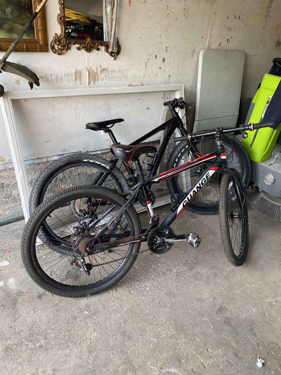 Guange Mountain Bike! | Disc Brakes | Good condition thumbnail