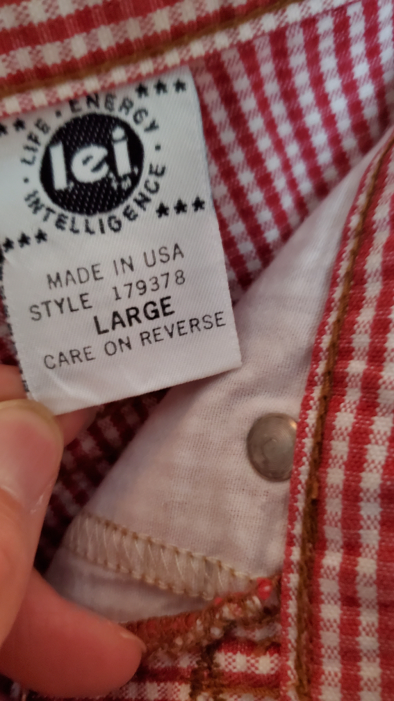 LEI  Shorts image indicator(5)