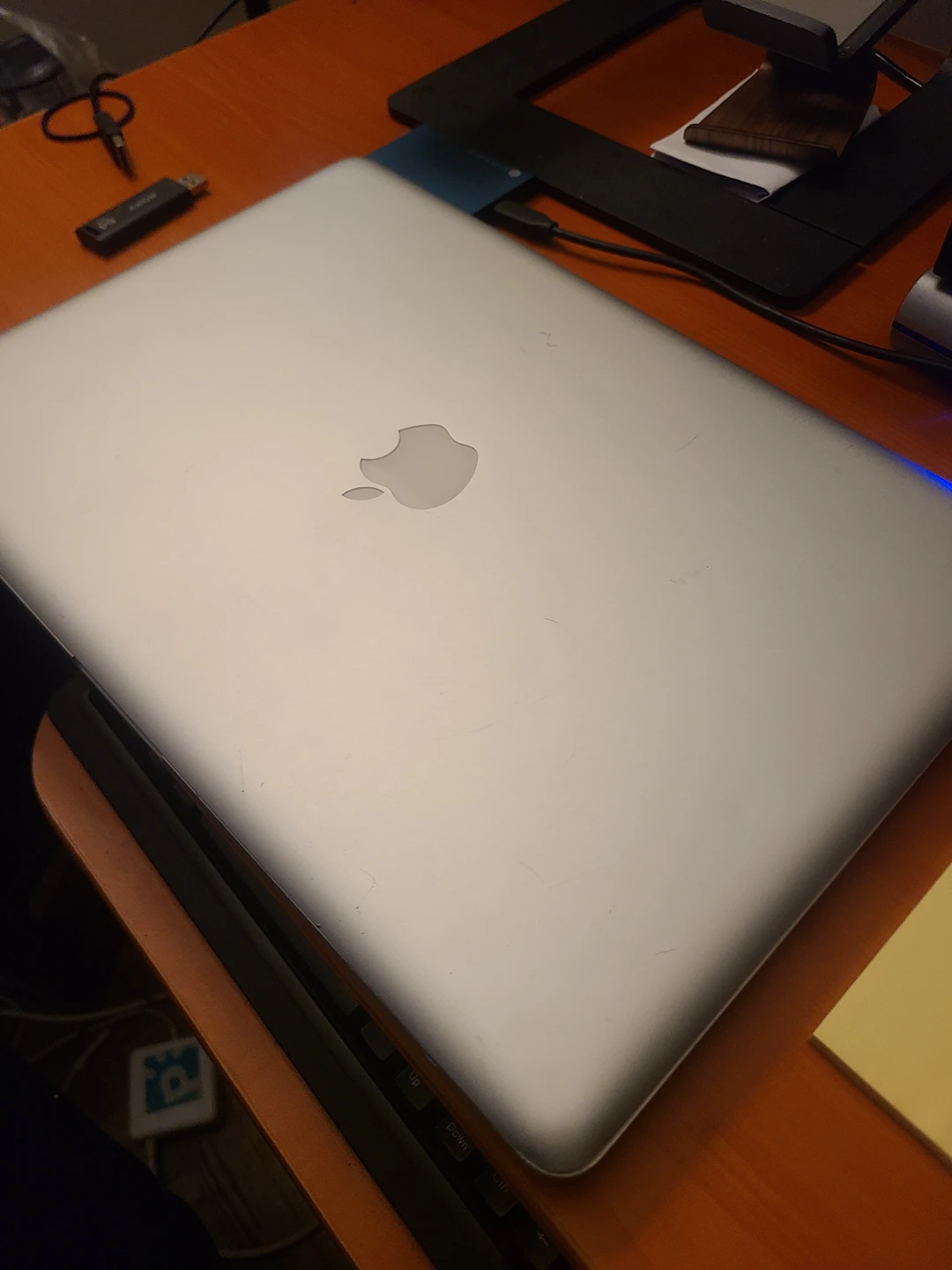 Macbook Pro (15inch mid 2009) thumbnail