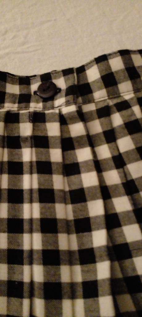 Cute pleated skirt. image indicator(5)