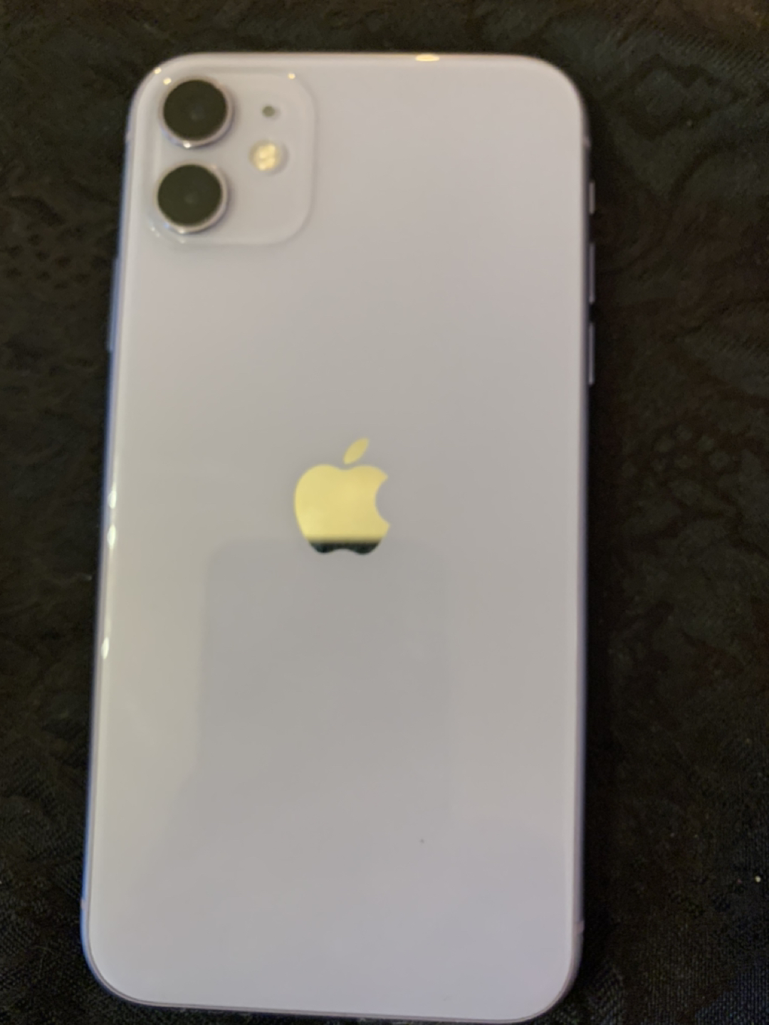 iPhone 11 64G Gently used - photo 2