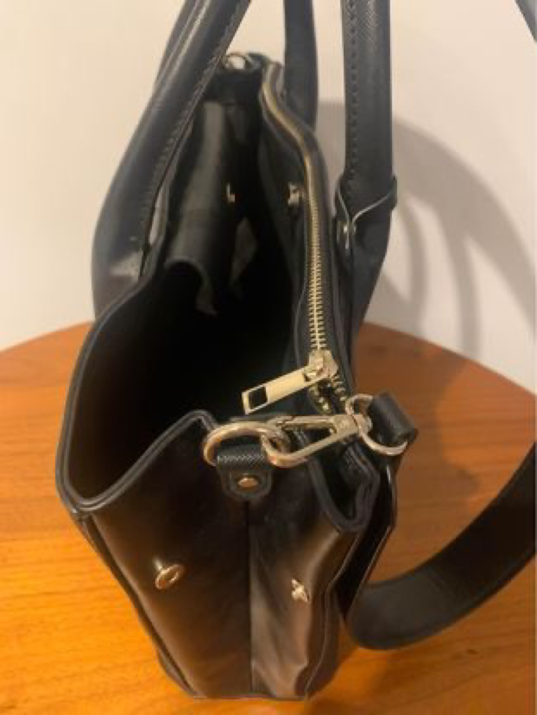Zara Black Leather Handbag image indicator(6)