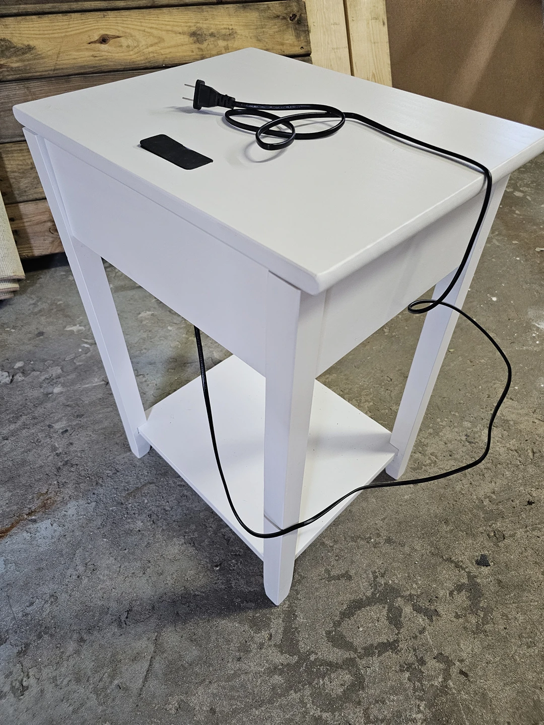 nightstand - photo 3