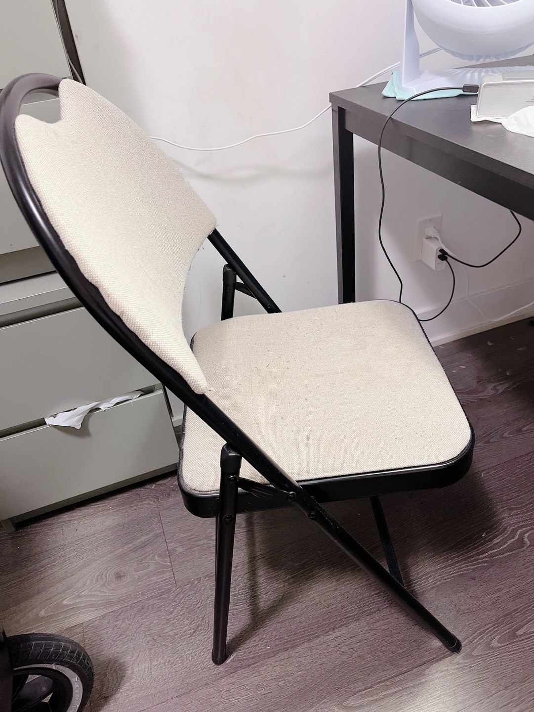 Foldable chair (leaving the country July 15 - photo 2