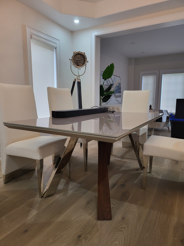 modern dinning table