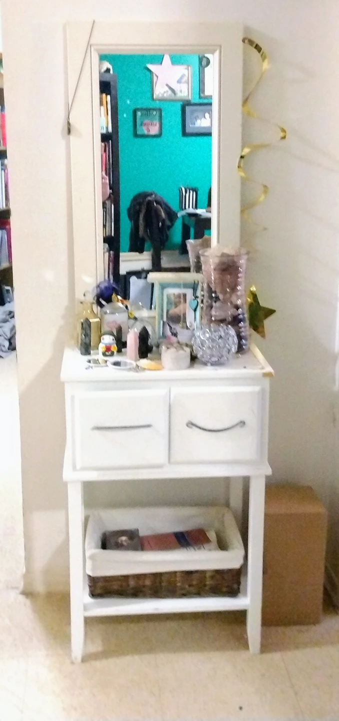 Antique Wooden Vanity with Mirror/ 2 Drawers