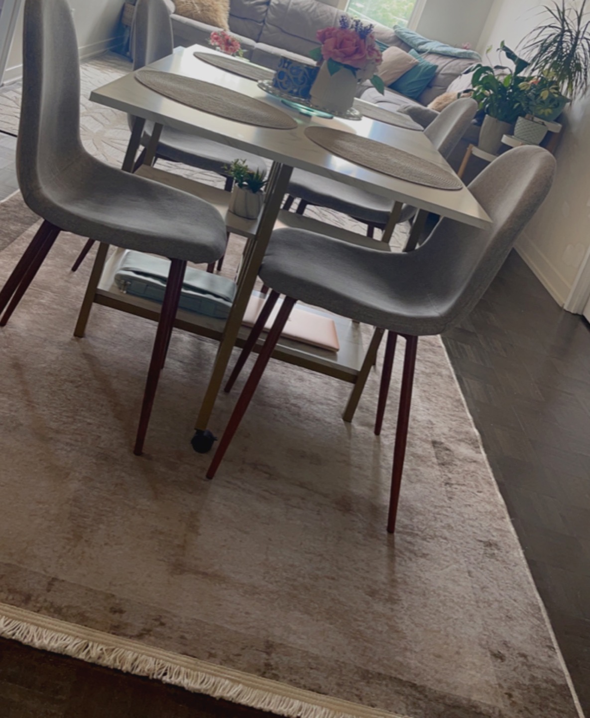 Dining table - photo 4