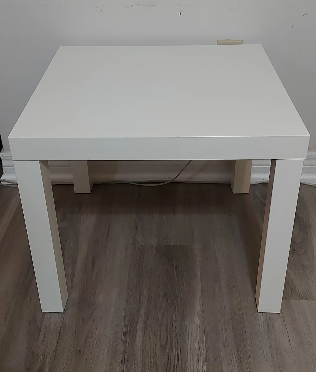 IKEA Side table thumbnail