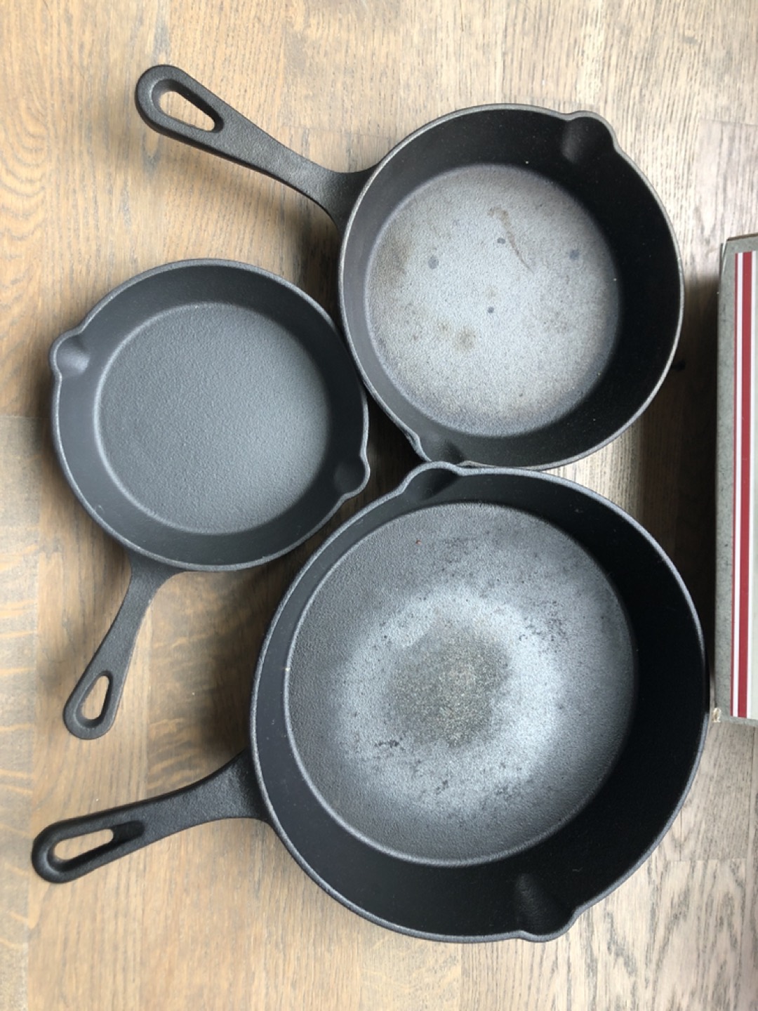 Set of 3 Cast Iron Pans