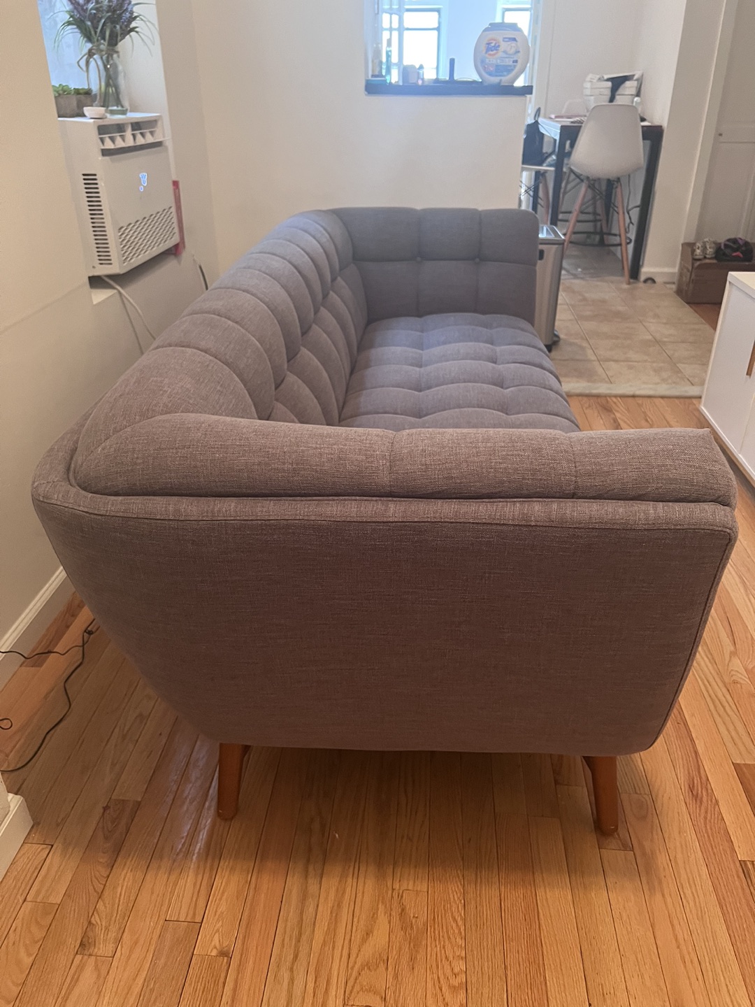 Couch - photo 4