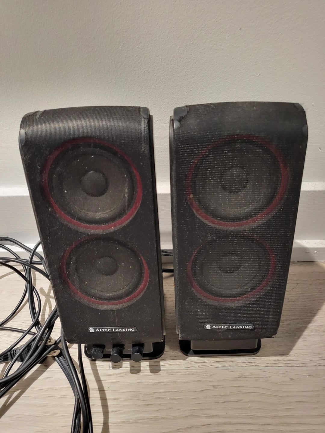 TV Speaker thumbnail