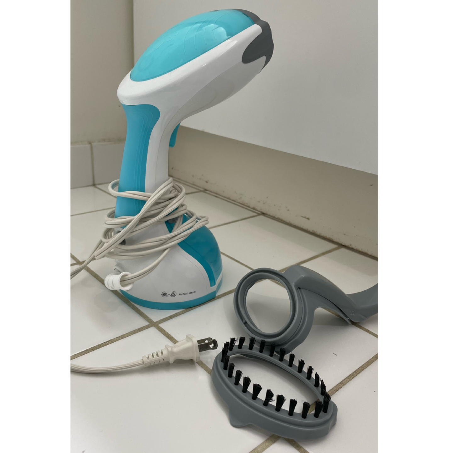 Handheld steamer - photo 2