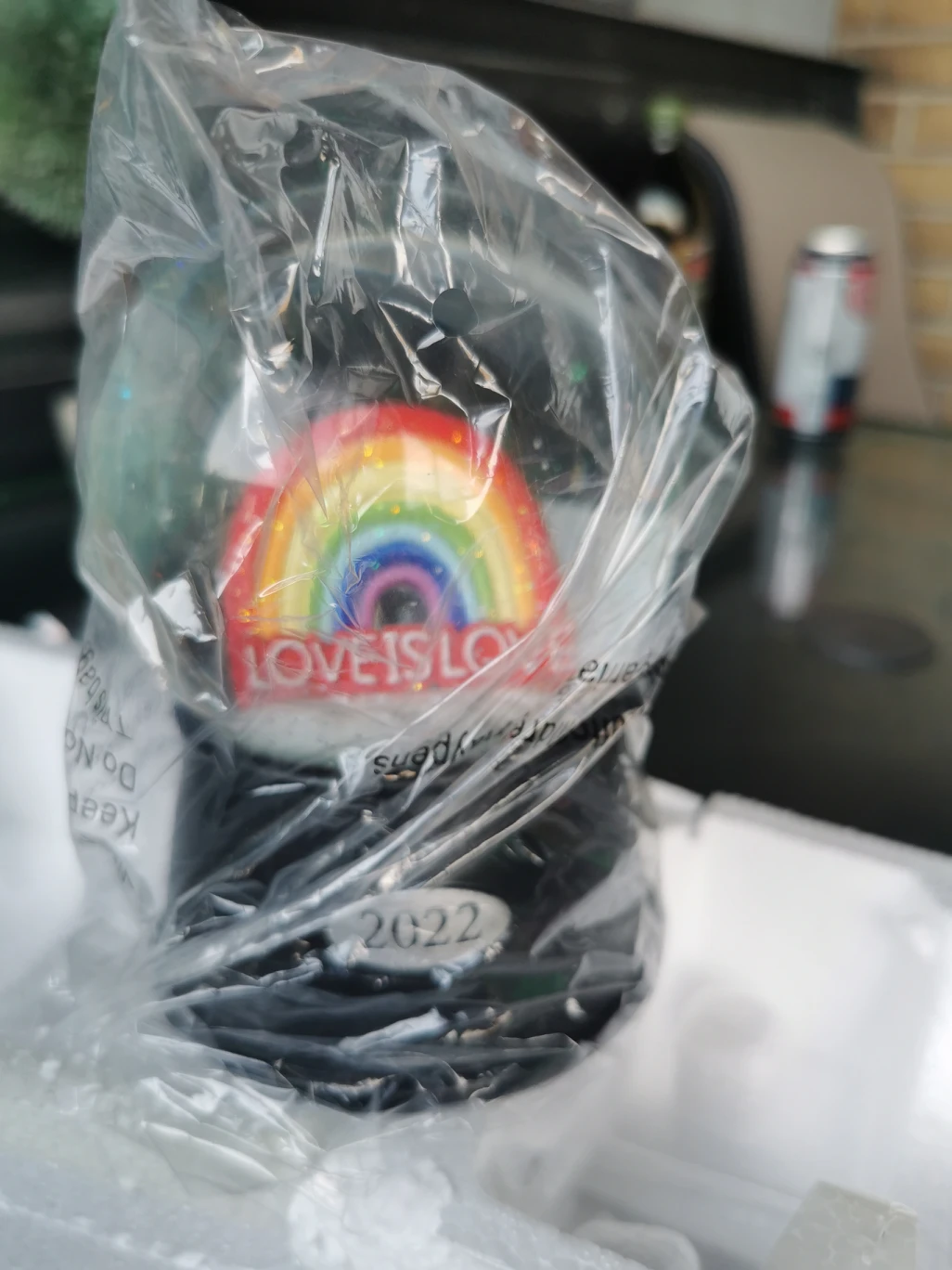 pride rainbow musical water globe image indicator(3)