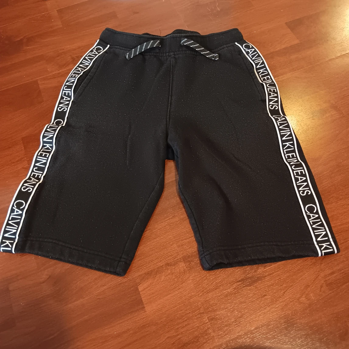 Calvin Klein Jeans Shorts 10/12yo